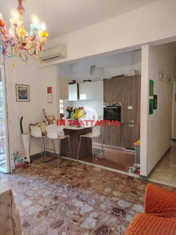 appartamento in vendita a Roma in zona Parione/Sant'Eustachio