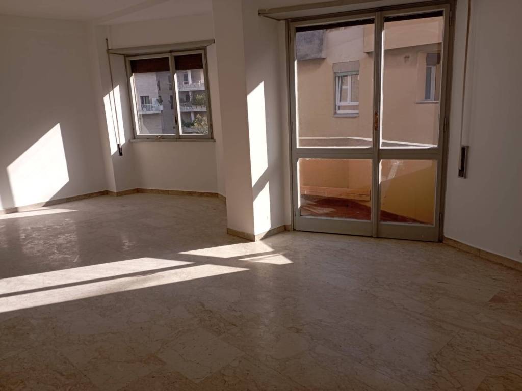 appartamento in vendita a Roma in zona San Saba - Ripa