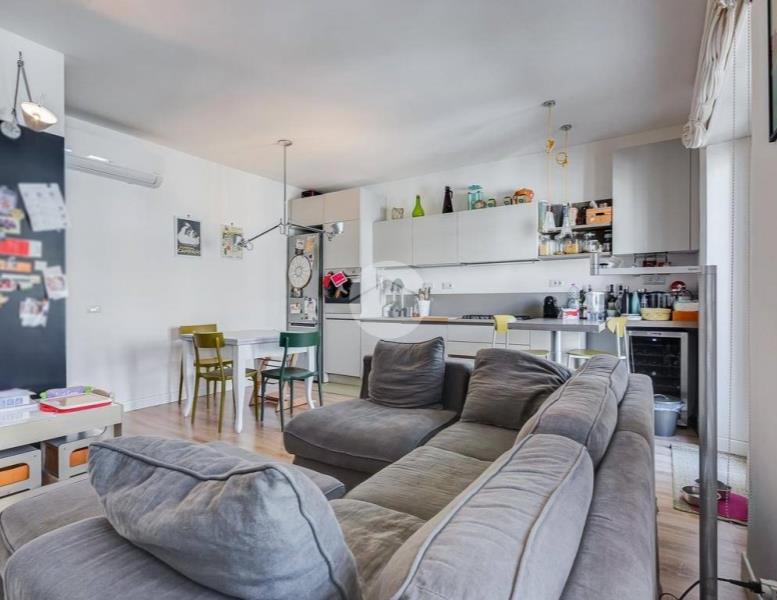 appartamento in vendita a Roma in zona Appio Latino