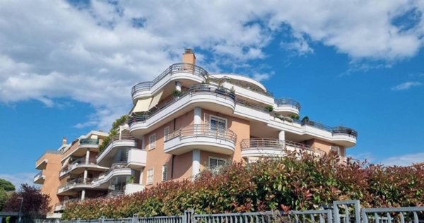 appartamento in vendita a Roma in zona Mezzocammino