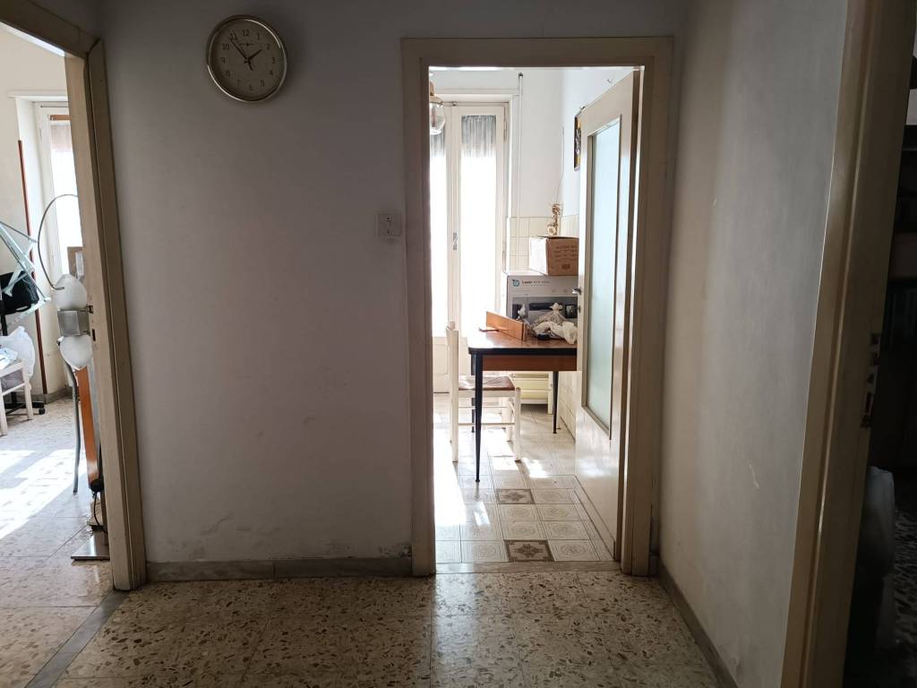 appartamento in vendita a Roma in zona Torre Angela