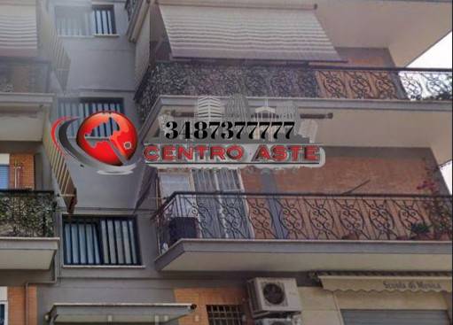 appartamento in vendita a Roma in zona Tor Bella Monaca