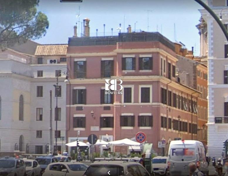 negozio in vendita a Roma in zona Centro Storico