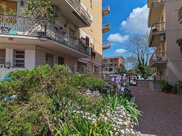 appartamento in vendita a Roma in zona La Pisana