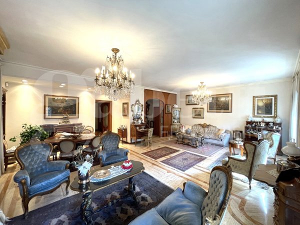 appartamento in vendita a Roma in zona Appio Latino