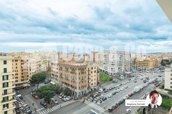 appartamento in vendita a Roma in zona Centro Storico