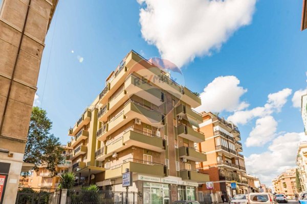 appartamento in vendita a Roma in zona Aurelio