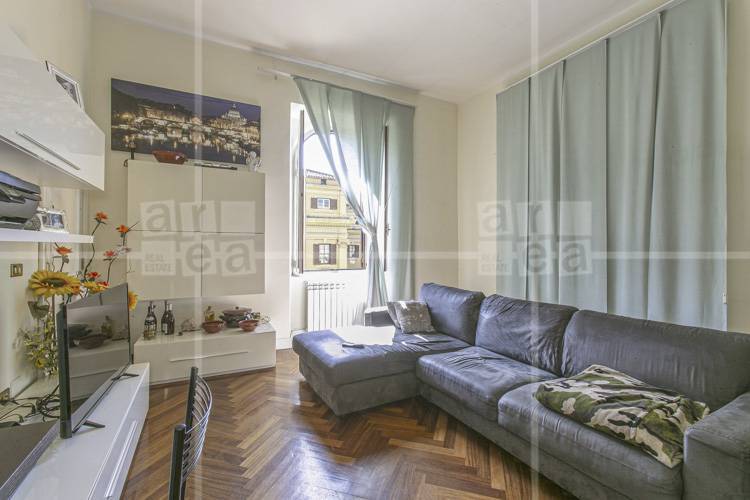 appartamento in vendita a Roma in zona Ludovisi/Sallustiano
