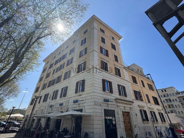 appartamento in vendita a Roma in zona Tor di Quinto