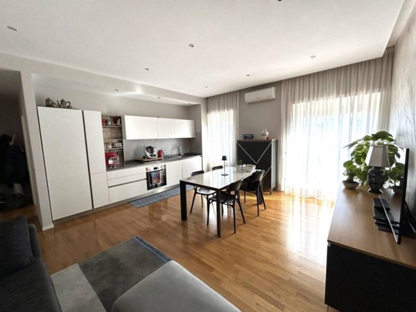 appartamento in vendita a Roma in zona Acilia