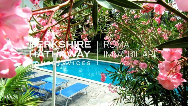 casa indipendente in vendita a Roma in zona Marcigliana