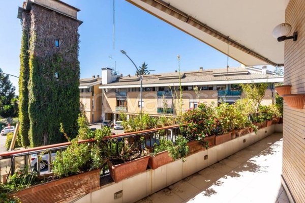 appartamento in vendita a Roma in zona EUR