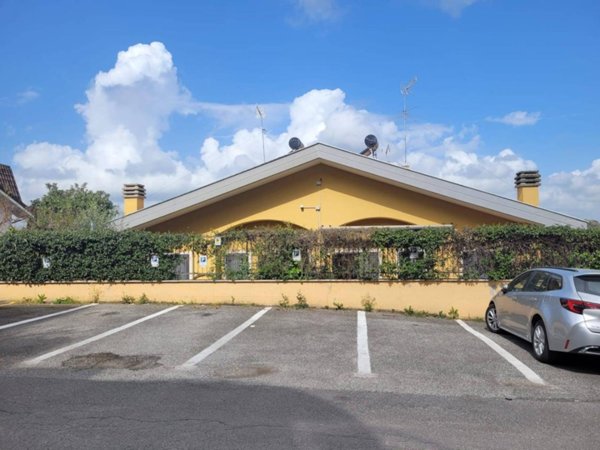 casa indipendente in vendita a Roma in zona Casalotti