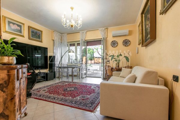 appartamento in vendita a Roma in zona Ostia