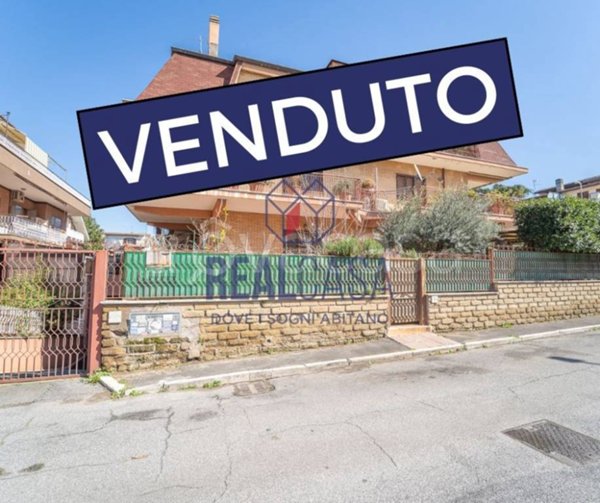 appartamento in vendita a Roma
