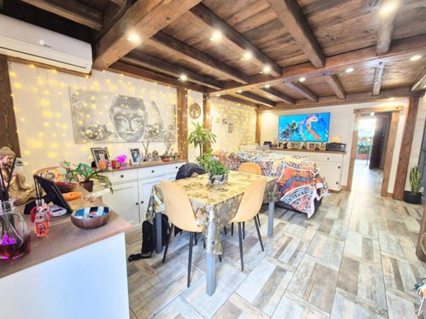 appartamento in vendita a Roma in zona Acilia