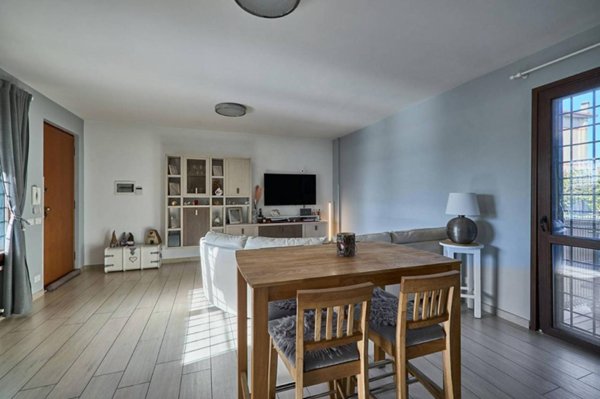 casa indipendente in vendita a Roma in zona Torre Gaia