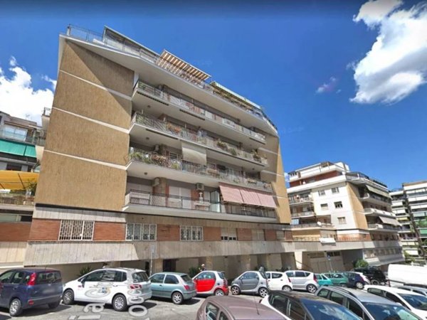 appartamento in vendita a Roma in zona Gianicolense