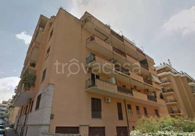 appartamento in vendita a Roma in zona Della Vittoria