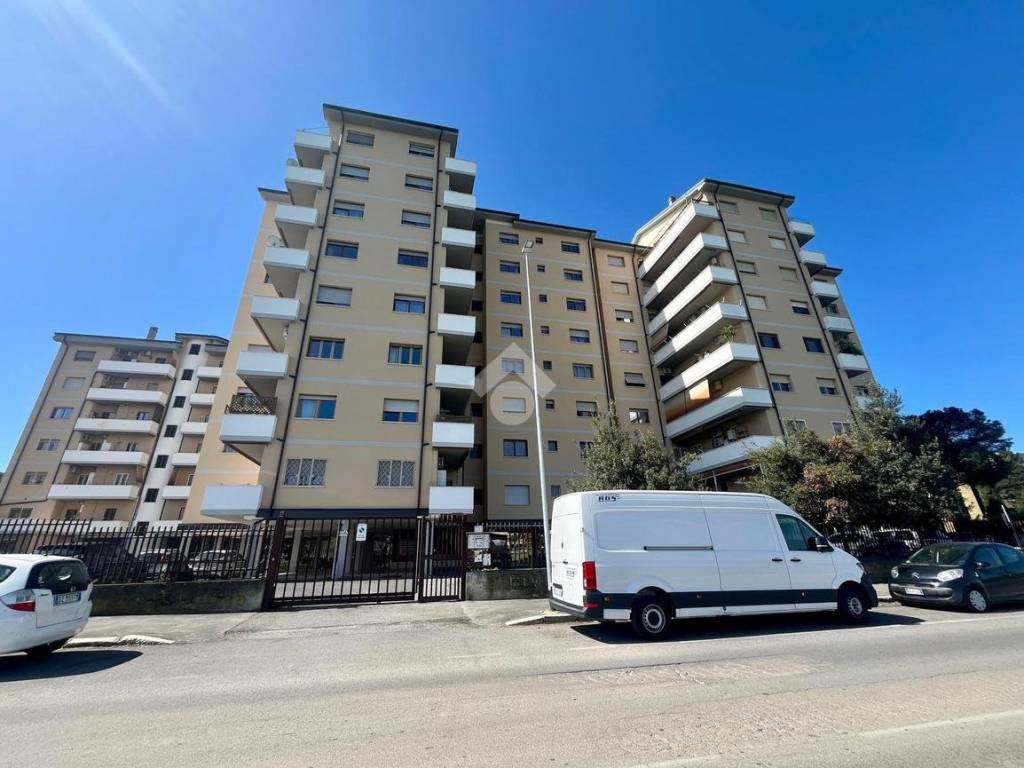 appartamento in vendita a Roma in zona Don Bosco