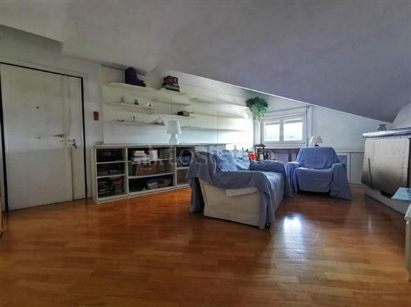 appartamento in vendita a Roma in zona Axa