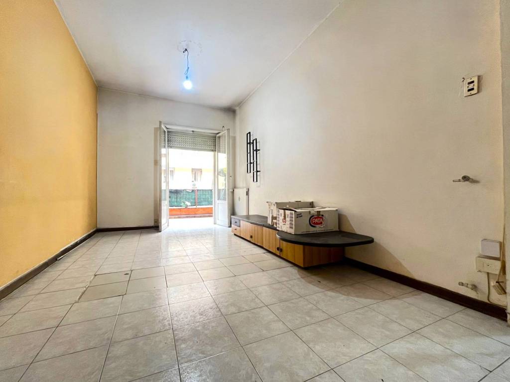 appartamento in vendita a Roma in zona Tuscolano