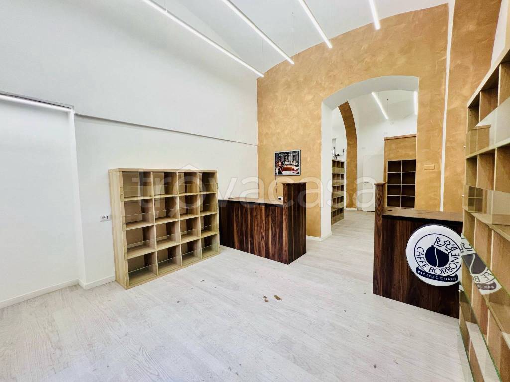 negozio in vendita a Roma in zona Testaccio