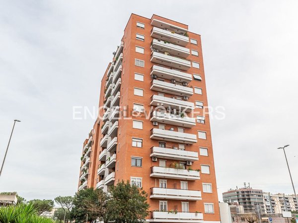 appartamento in vendita a Roma in zona Ponte Mammolo