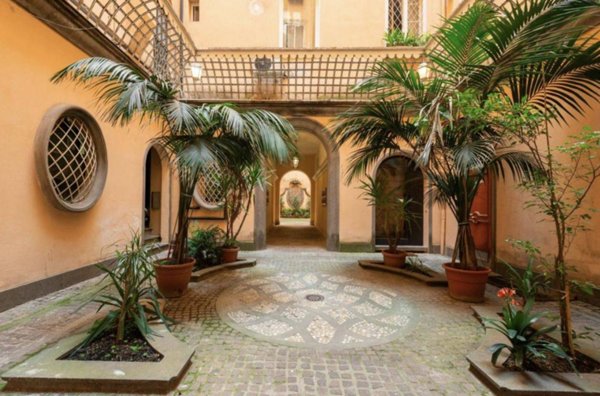 appartamento in vendita a Roma in zona Ludovisi/Sallustiano