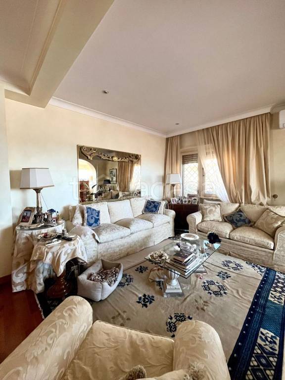 appartamento in vendita a Roma in zona Tor di Quinto