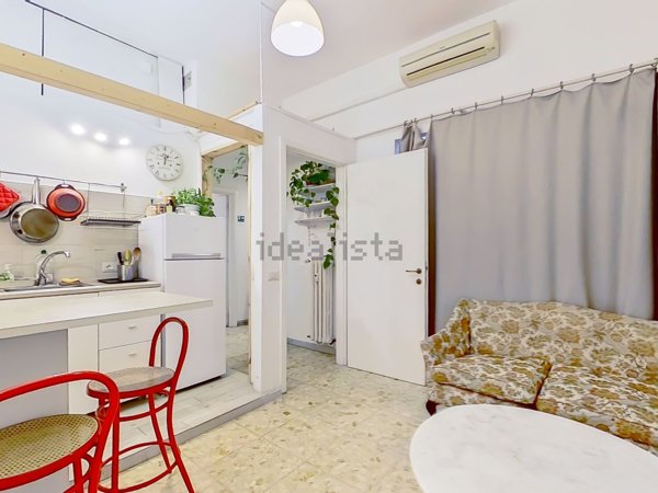appartamento in vendita a Roma in zona Tuscolano