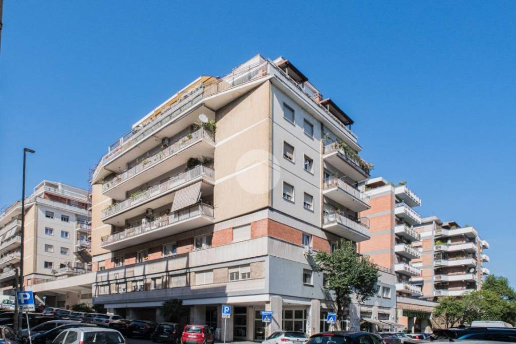 appartamento in vendita a Roma in zona Gianicolense