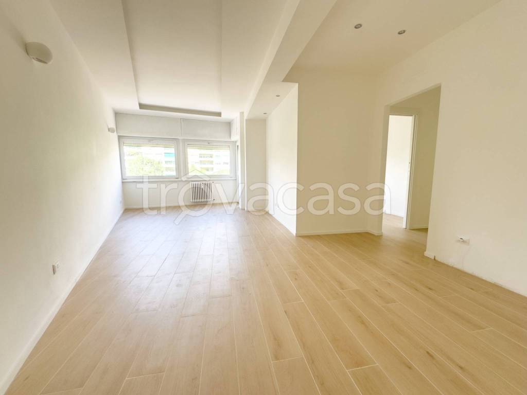 appartamento in vendita a Roma in zona Ostiense