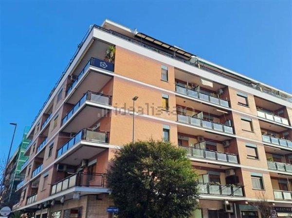 appartamento in vendita a Roma in zona Ostia