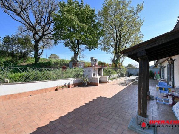 casa indipendente in vendita a Roma in zona Casalotti