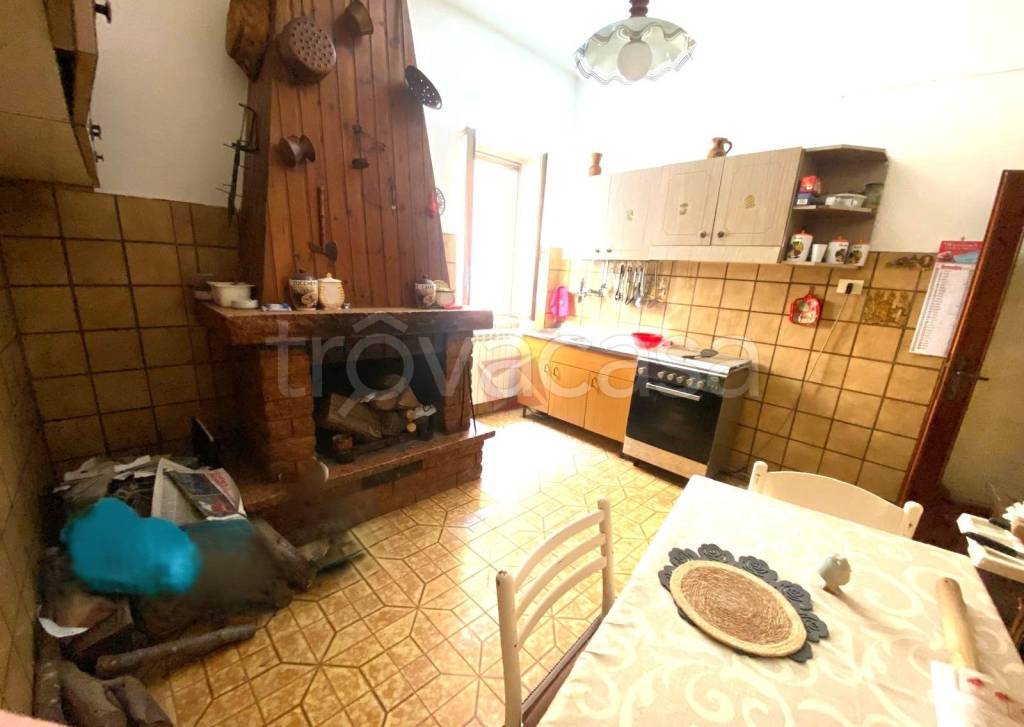 appartamento in vendita a Roma in zona Finocchio