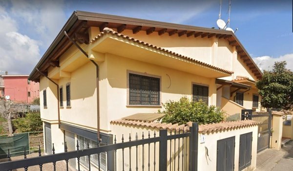 appartamento in vendita a Roma in zona Dragona/Bagnoletto