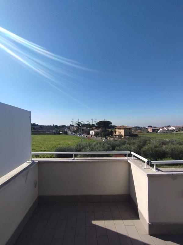appartamento in vendita a Roma in zona Borghesiana