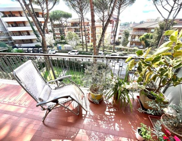 appartamento in vendita a Roma in zona Portuense