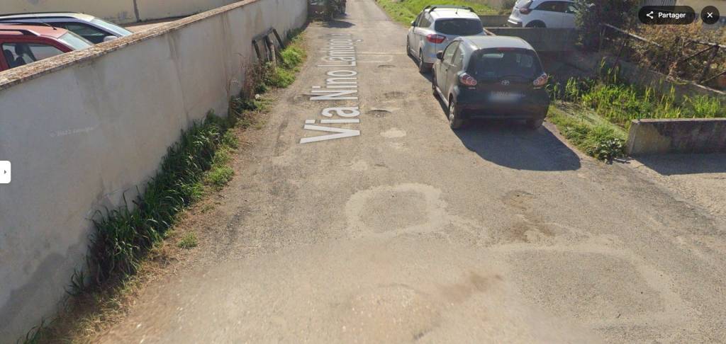 casa indipendente in vendita a Roma in zona Ostia Antica
