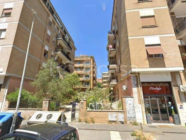appartamento in vendita a Roma in zona Portuense