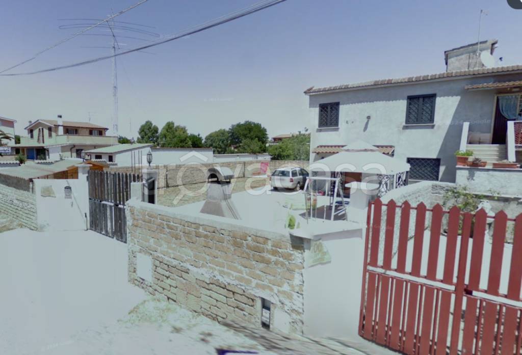 appartamento in vendita a Roma in zona Piana del Sole