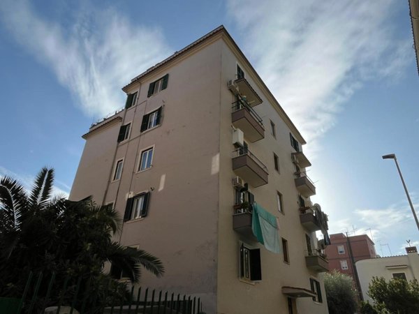 appartamento in vendita a Roma in zona Prenestino-Centocelle