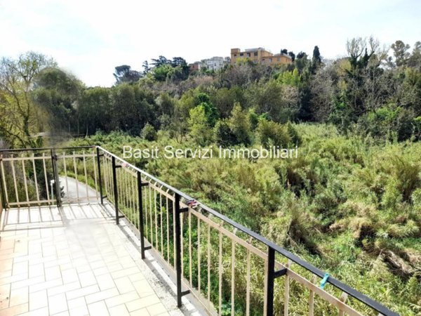 appartamento in vendita a Roma in zona Corviale