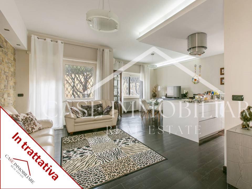 appartamento in vendita a Roma in zona EUR
