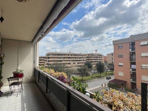 appartamento in vendita a Roma in zona Ponte di Nona