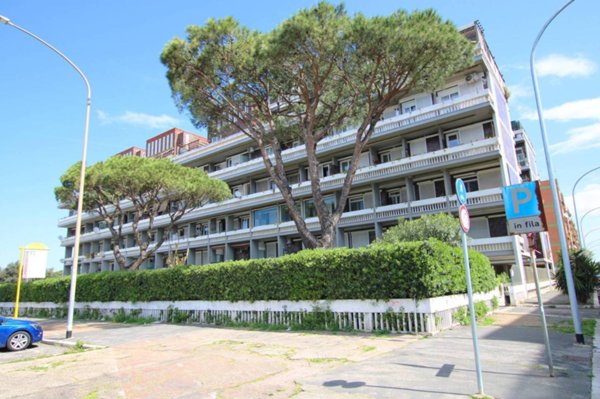 appartamento in vendita a Roma in zona Ostia