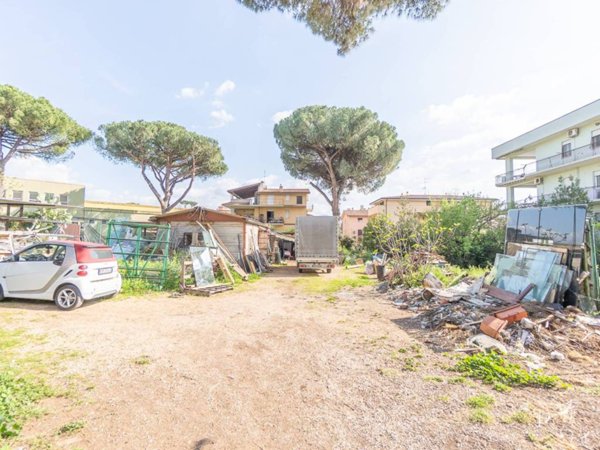 terreno agricolo in vendita a Roma in zona Finocchio
