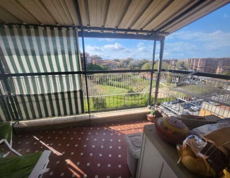 appartamento in vendita a Roma in zona Portuense