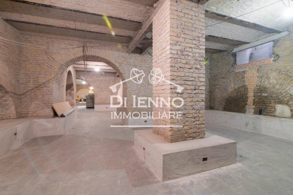 negozio in vendita a Roma in zona Flaminio